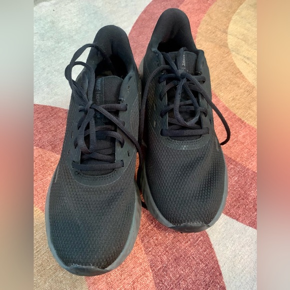 Men’s Nike Revolution 5 running shoes, anthracite, size 7.5 - Picture 3 of 3